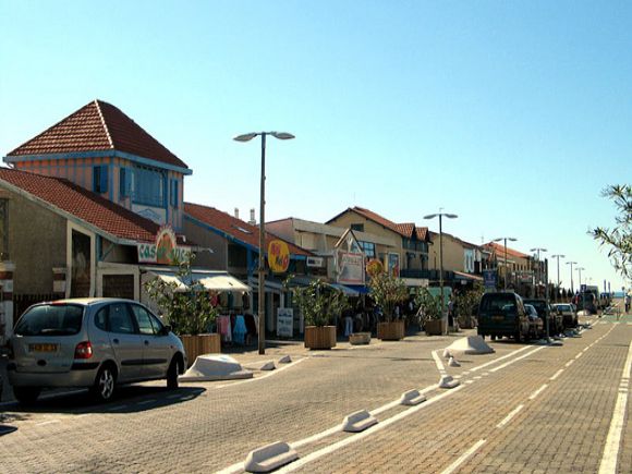 lacanau ocean centre ville et shops