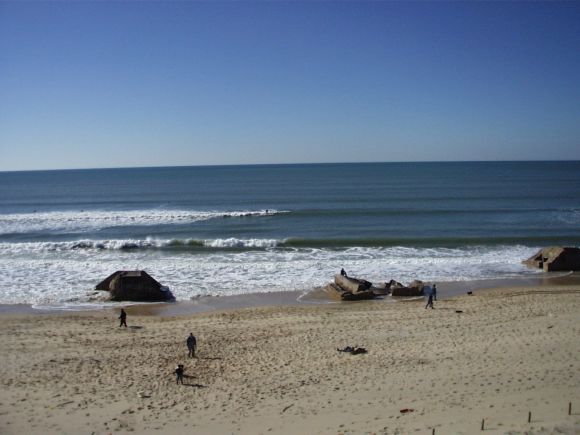 Les blockhaus de la plage sud à Lacanau avant leur destruction
