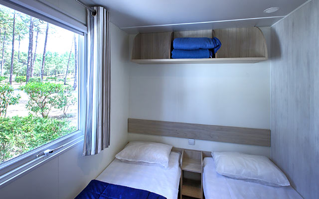 photo camping lacanau : tente sur le camping le tedey