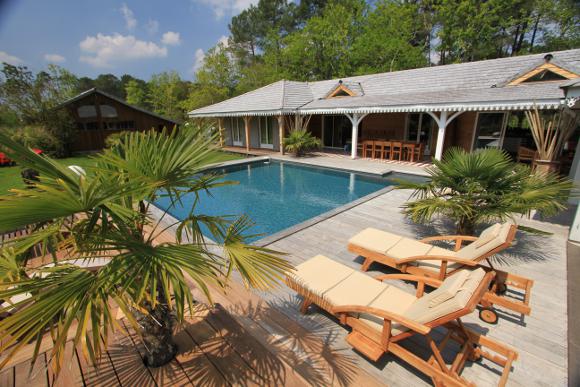 Chambre d'hote B&B avec piscine chauffée et salle de sport à Lacanau