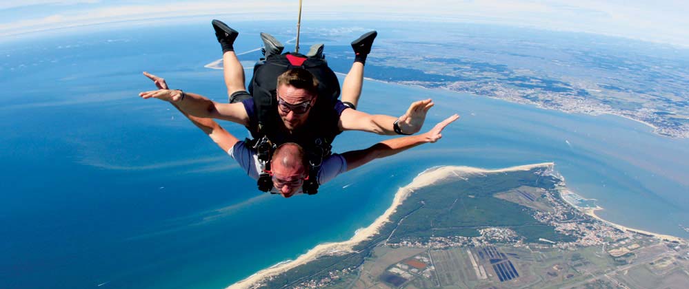 Saut en parachute chute libre medoc soulac ocean