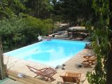 Les avantages des piscines &agrave; d&eacute;bordement par rapport aux piscines classiques