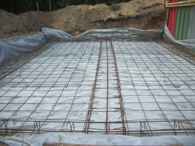 comment construire sa piscine en beton